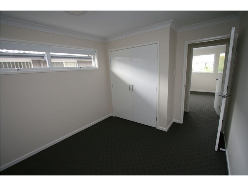 92 Worthing Street, Wynnum QLD 4178