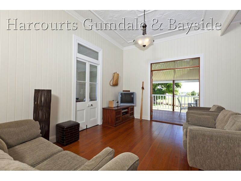 75 Randall Road, Wynnum West QLD 4178