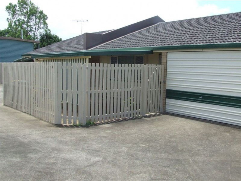 2/43 Drayton Terrace, Wynnum QLD 4178