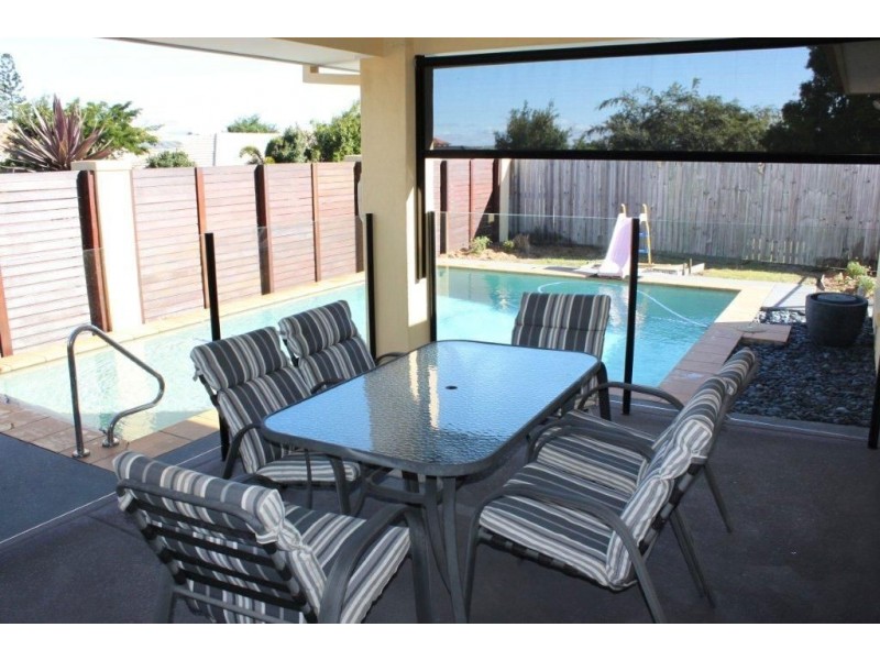 2 O’Reilly Street, Wakerley QLD 4154