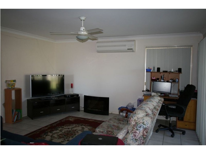 19 Dewhurst Crescent, Raceview QLD 4305