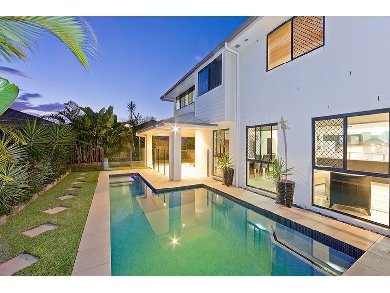 10 Wilson Place, Gumdale QLD 4154
