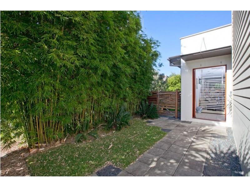 9 Tide Lane, Bulimba QLD 4171