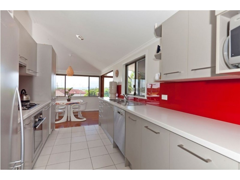40 Southwick Street, Wynnum QLD 4178