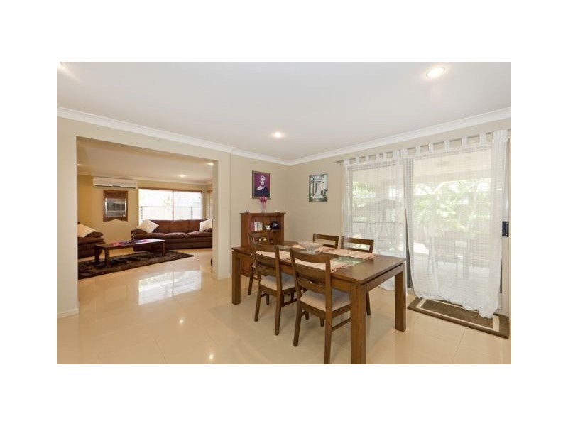 10 Balgowlah Street, Wakerley QLD 4154