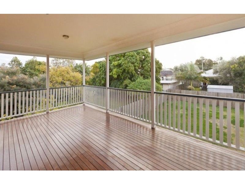 29 Davidson Street, Wynnum QLD 4178