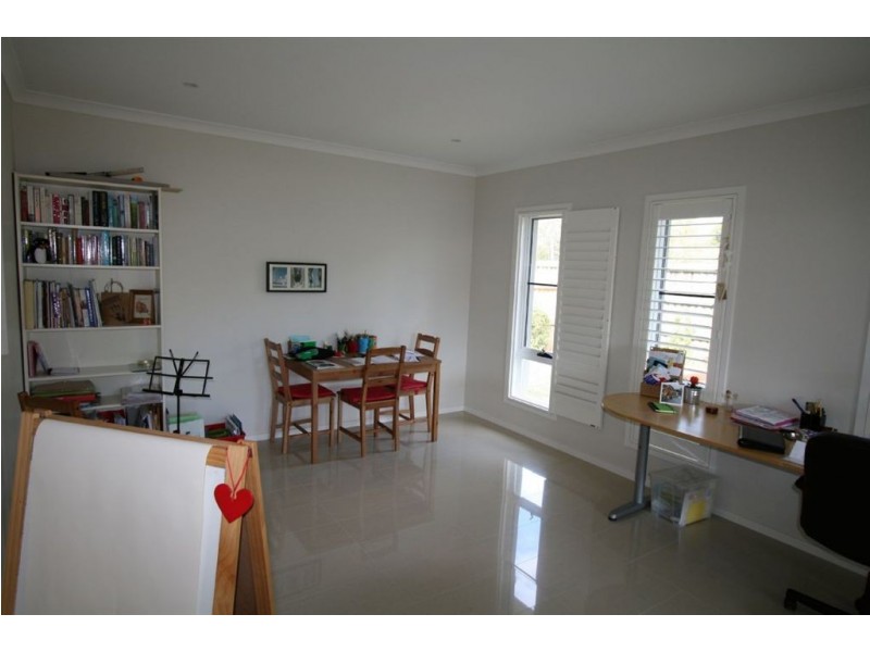 1 Feathertail Place, Gumdale QLD 4154