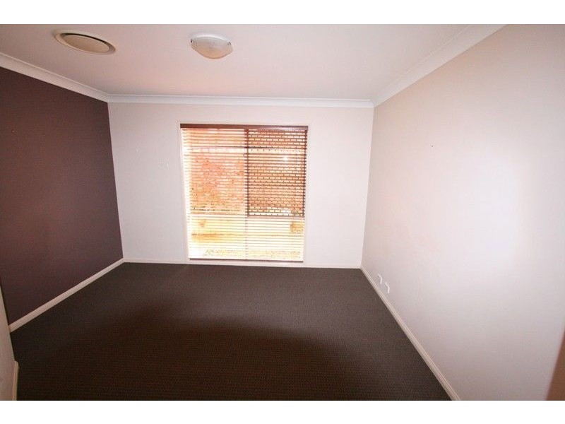 2 David Place, Manly West QLD 4179