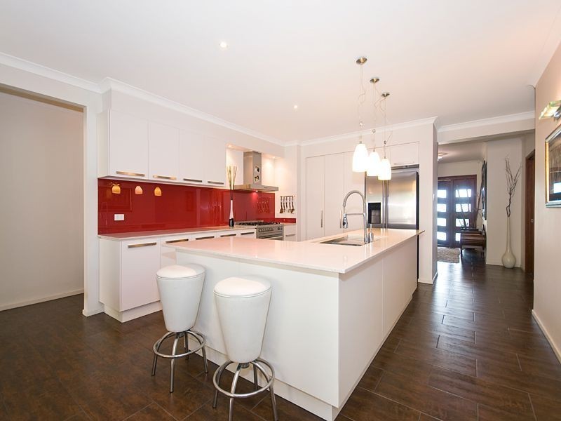 27 Red Gum Crescent, Wakerley QLD 4154