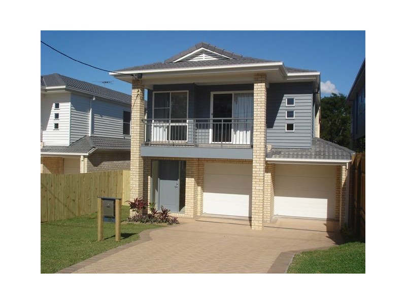 16 Wassell Street, Wynnum QLD 4178