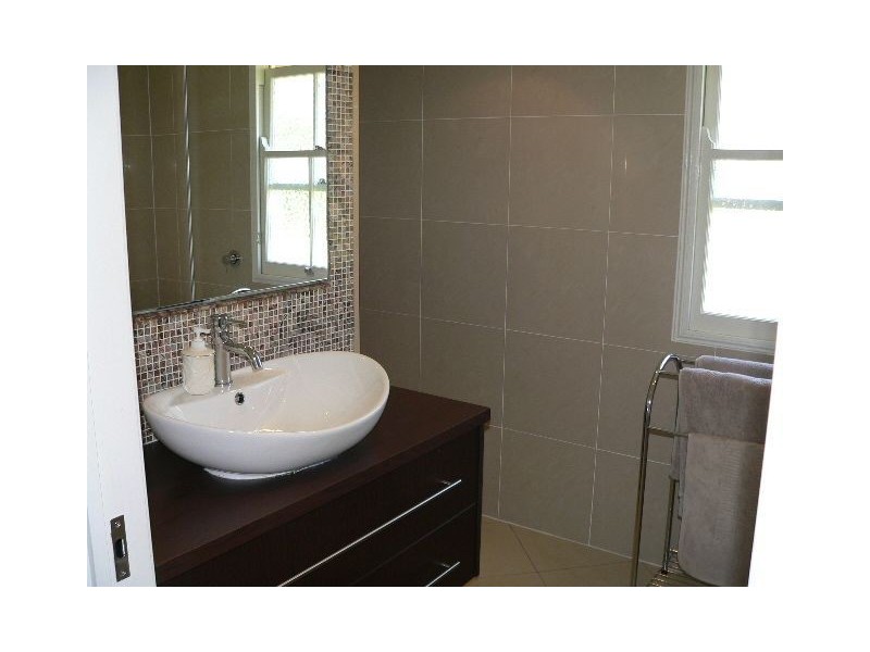 20 Parkview Avenue, Wynnum QLD 4178