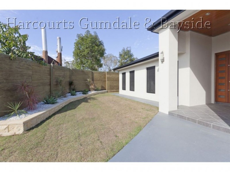 4 Habitat Drive, Wakerley QLD 4154