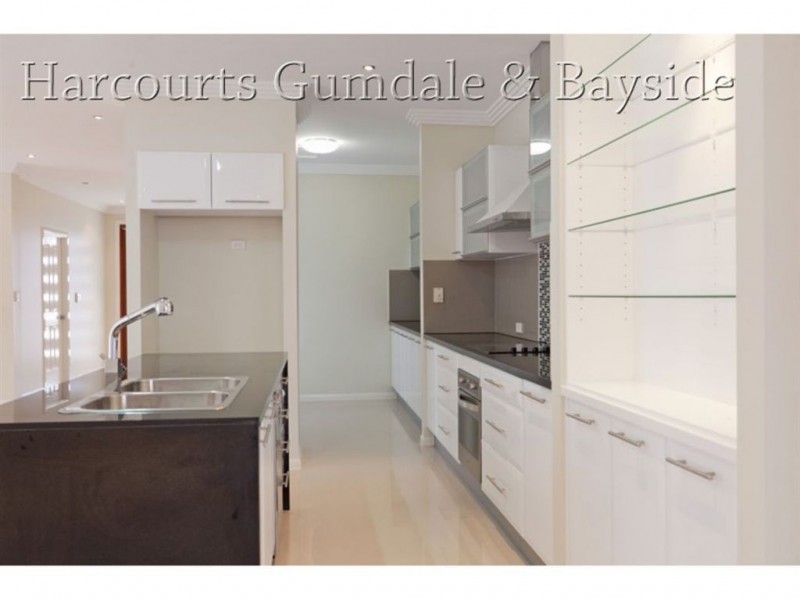 4 Habitat Drive, Wakerley QLD 4154