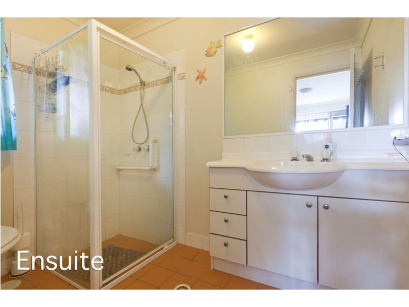 5 Underwood Street, Wakerley QLD 4154