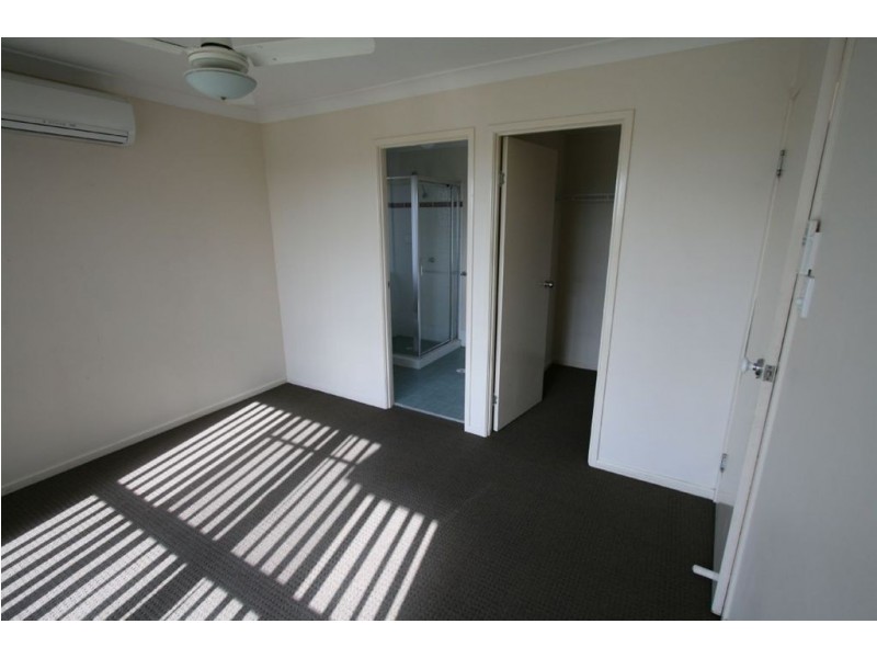 19 Dewhurst Crescent, Raceview QLD 4305