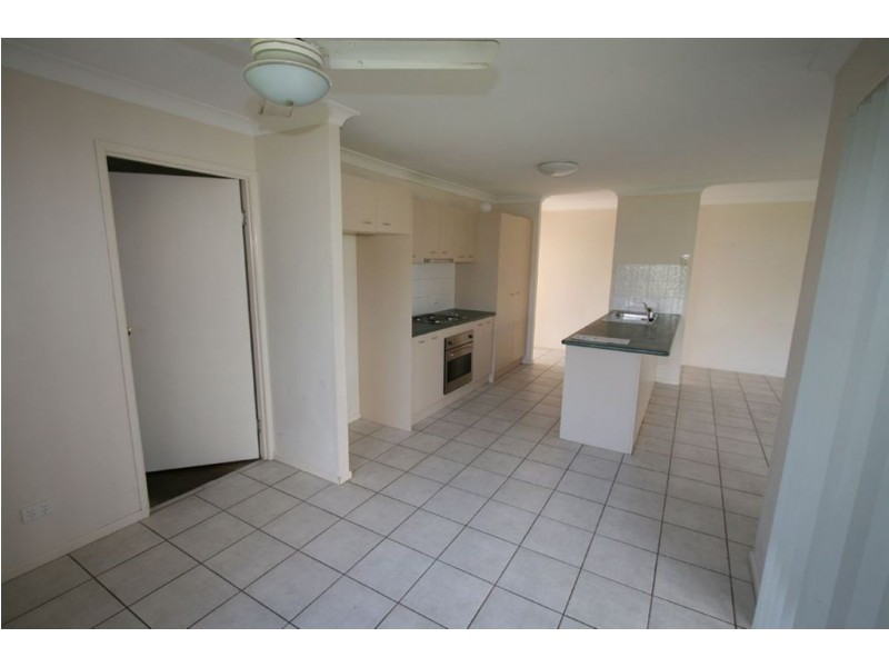 19 Dewhurst Crescent, Raceview QLD 4305
