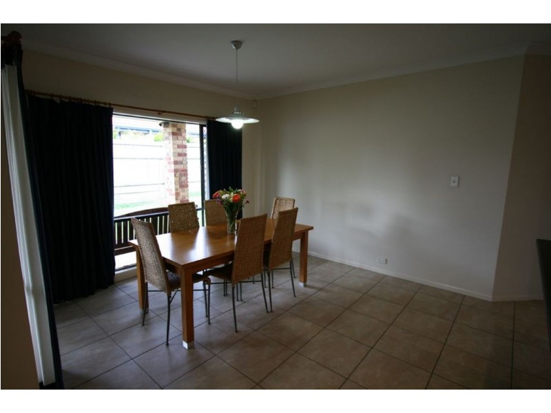 39 Ivy Crescent, Wakerley QLD 4154
