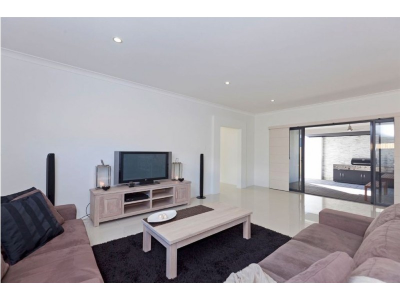 54 Habitat Drive, Wakerley QLD 4154