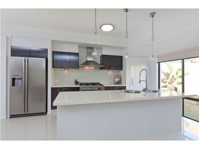 54 Habitat Drive, Wakerley QLD 4154