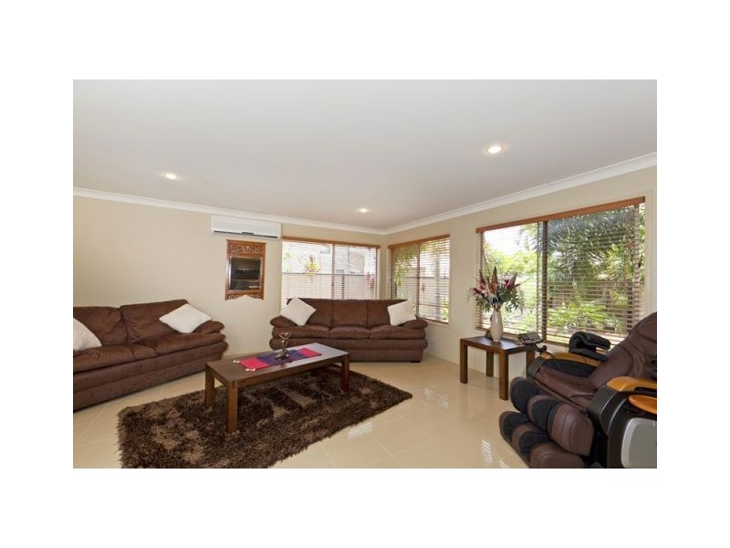 10 Balgowlah Street, Wakerley QLD 4154