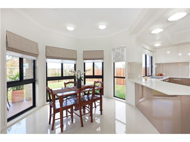 11 Nile Close, Wakerley QLD 4154