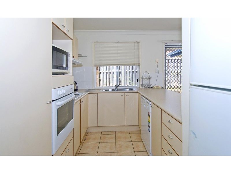 42 Isaacs Way, Wakerley QLD 4154