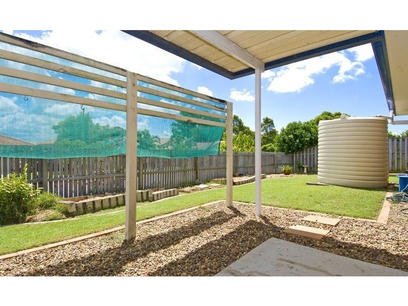 42 Isaacs Way, Wakerley QLD 4154