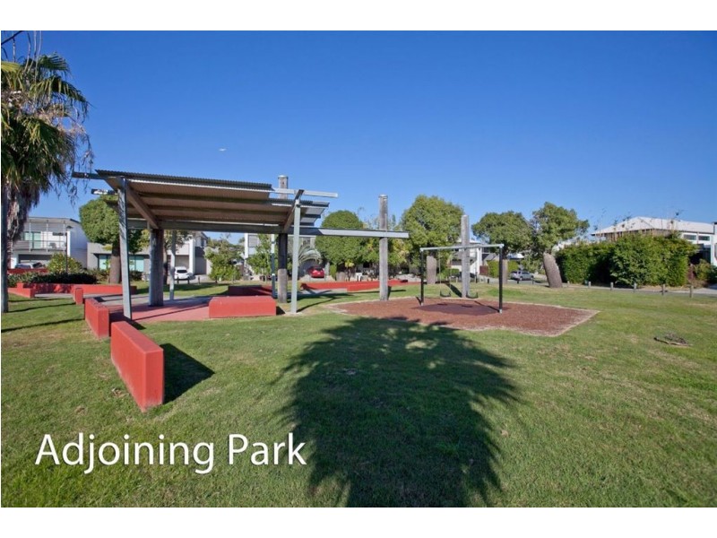 9 Tide Lane, Bulimba QLD 4171