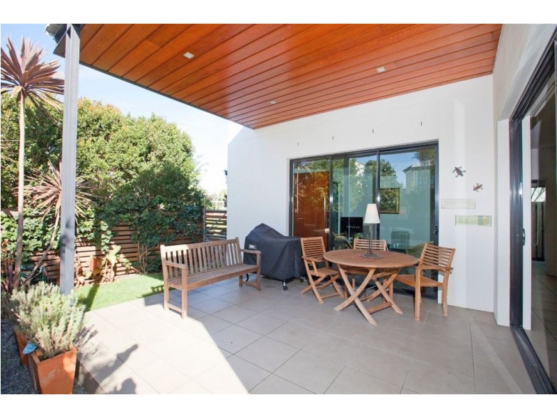 9 Tide Lane, Bulimba QLD 4171
