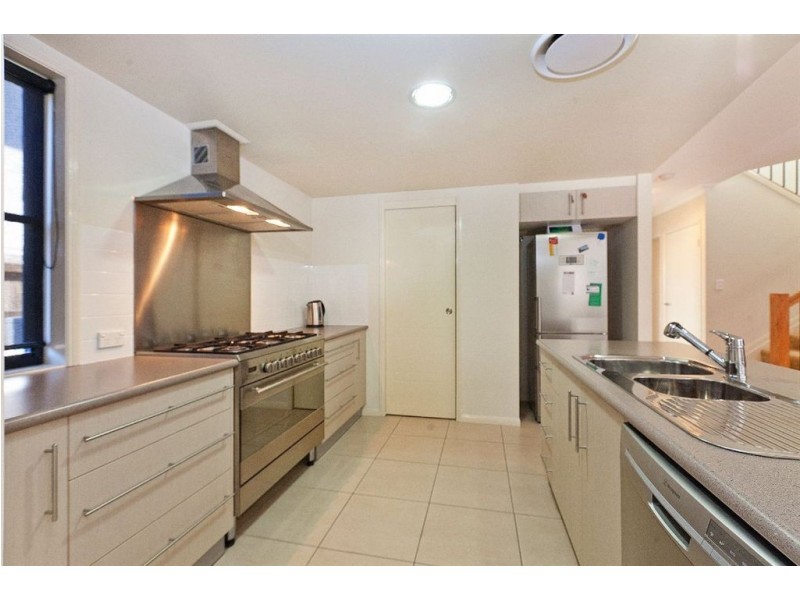 9 Chipping Close, Wakerley QLD 4154