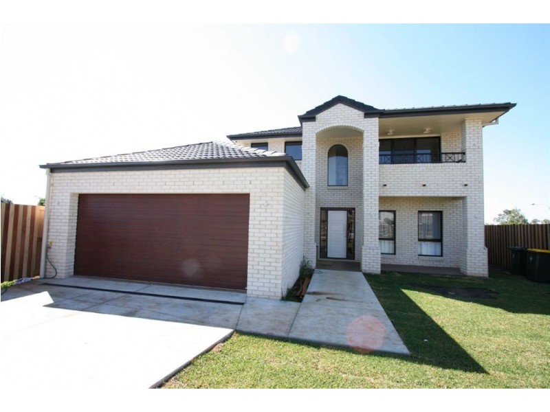 11 Nile Close, Wakerley QLD 4154