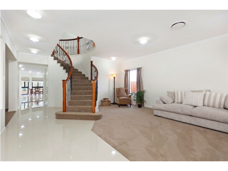 11 Nile Close, Wakerley QLD 4154