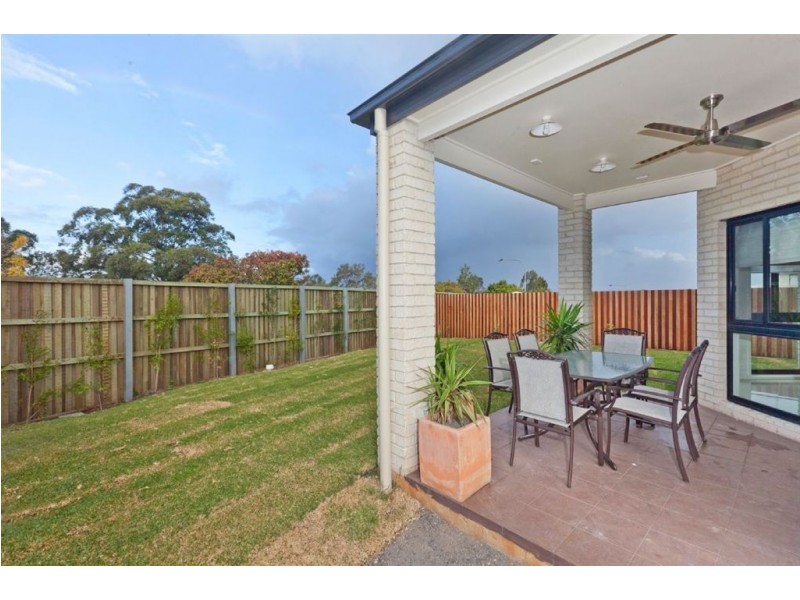 11 Nile Close, Wakerley QLD 4154