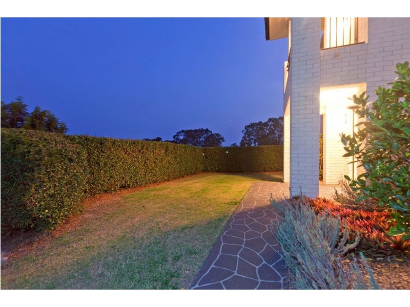 11 Darling Terrace, Wakerley QLD 4154