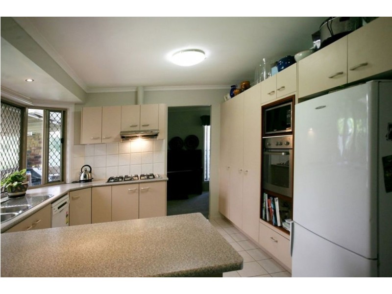 15 St Helena Place, Tingalpa QLD 4173