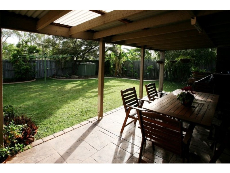 15 St Helena Place, Tingalpa QLD 4173