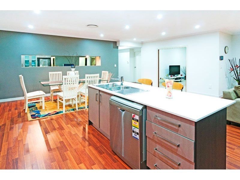 7 Feathertail Place, Gumdale QLD 4154