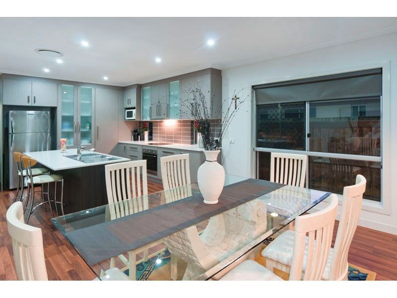 7 Feathertail Place, Gumdale QLD 4154