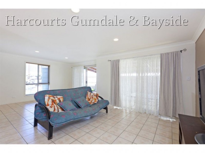 7 Cynthia Place, Wakerley QLD 4154