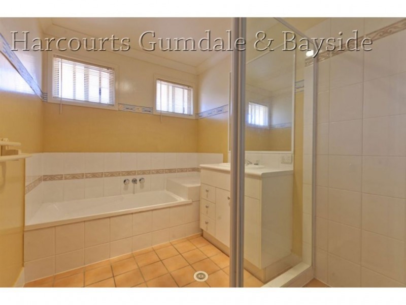 7 Cynthia Place, Wakerley QLD 4154