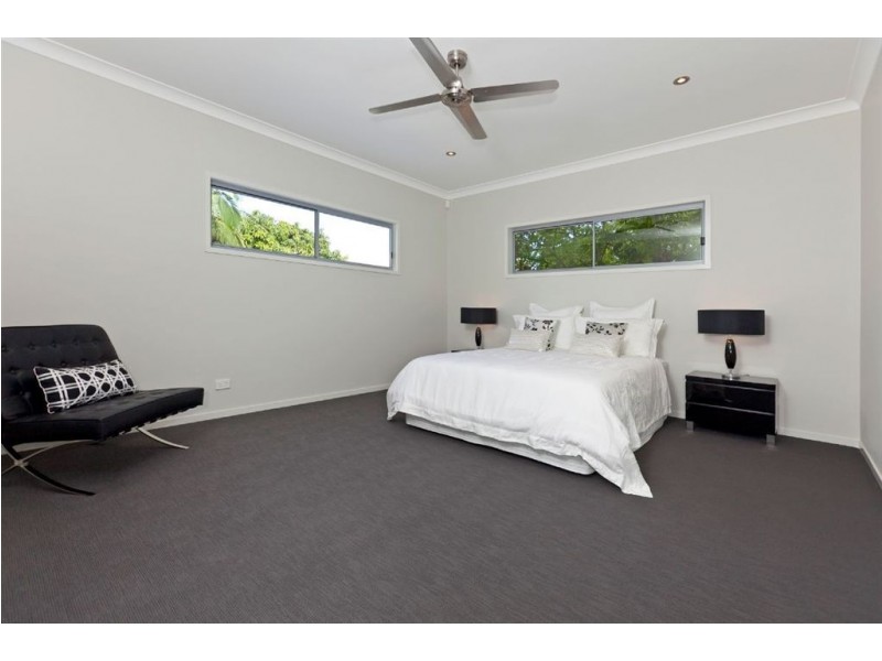 116 Pine Street, Wynnum QLD 4178