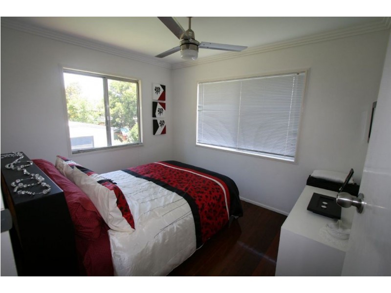 18 Tantani Street, Manly West QLD 4179