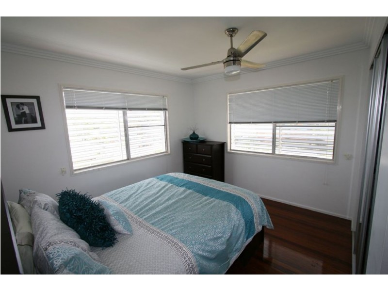 18 Tantani Street, Manly West QLD 4179