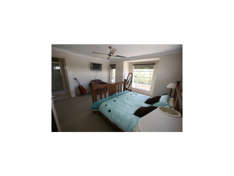 68 Red Gum Crescent, Gumdale QLD 4154