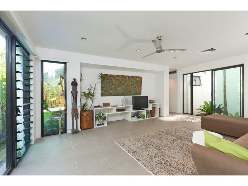 3 Dock Lane, Bulimba QLD 4171
