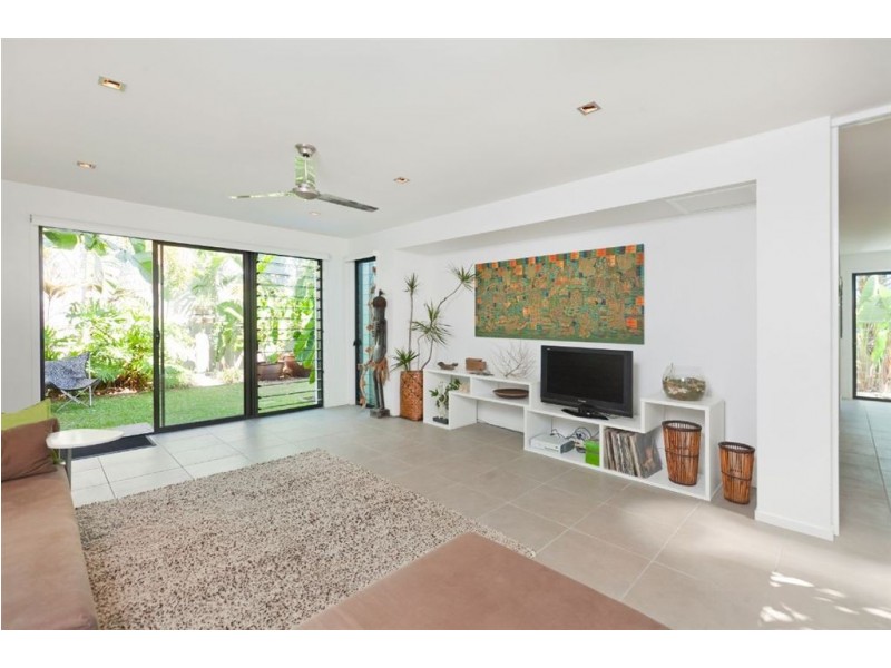 3 Dock Lane, Bulimba QLD 4171