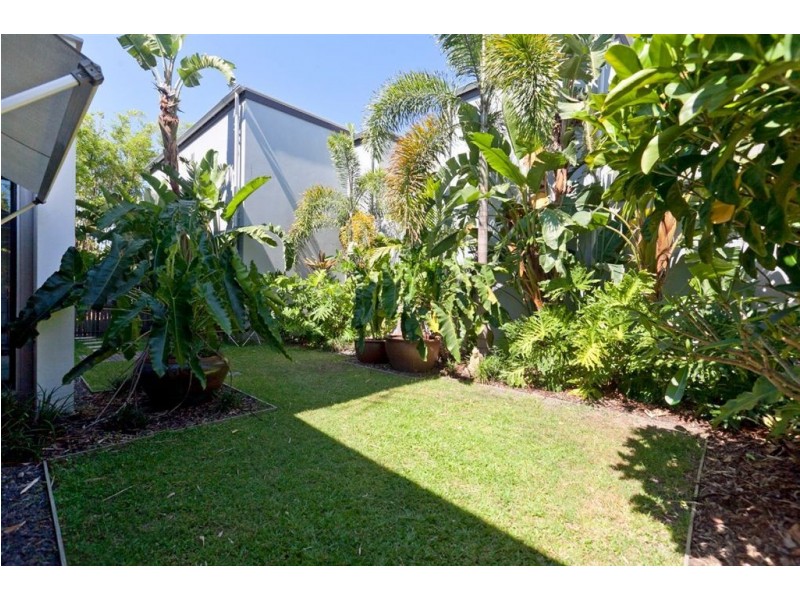 3 Dock Lane, Bulimba QLD 4171