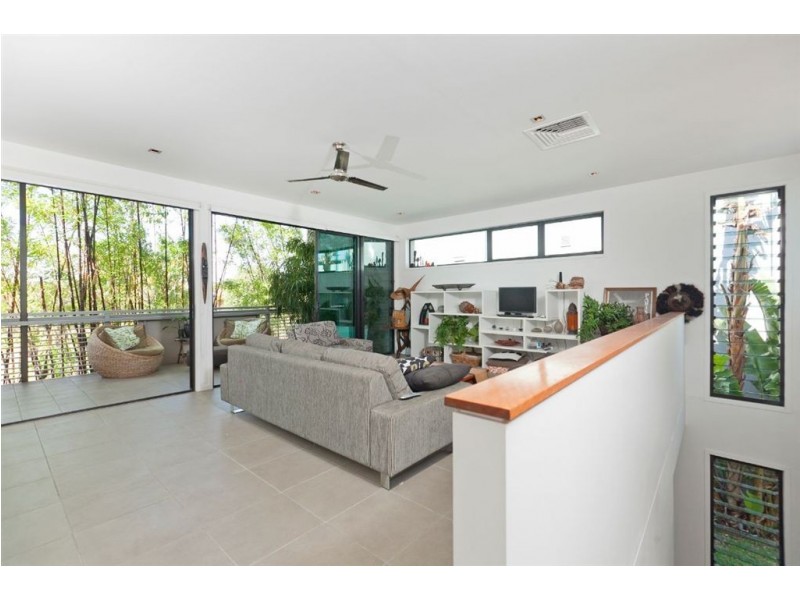 3 Dock Lane, Bulimba QLD 4171