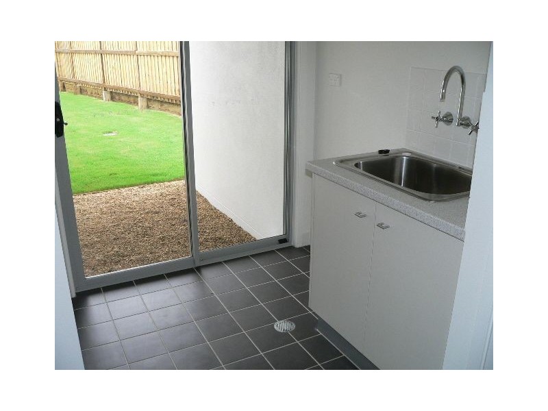 33 Watervale Parade, Wakerley QLD 4154