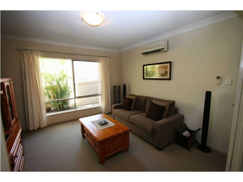 10 Springall Place, Wakerley QLD 4154